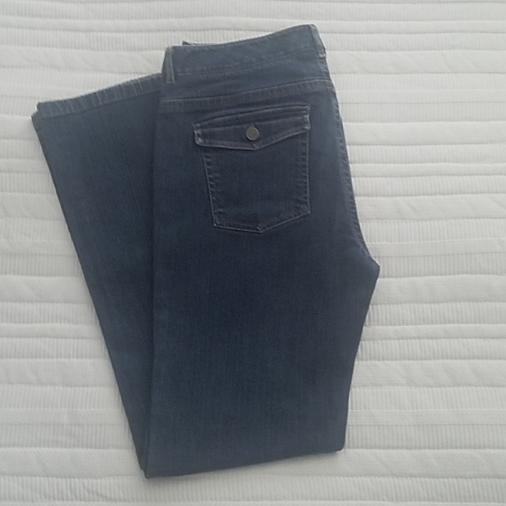 Tahari Jeans